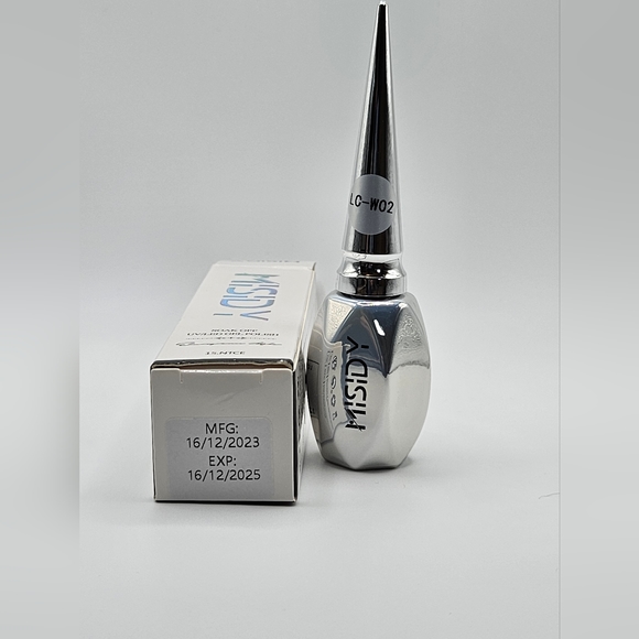 Thermal Color Changing Gel Nail Coating, NWT, Color W02 - Picture 2 of 5